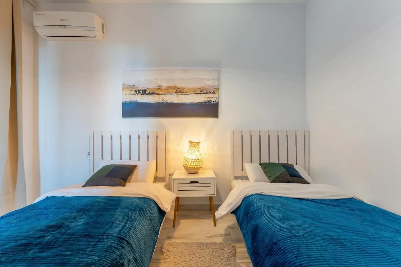 Benalmadena Beachfront Retreat Big Balcony And City Sea Views Apartment