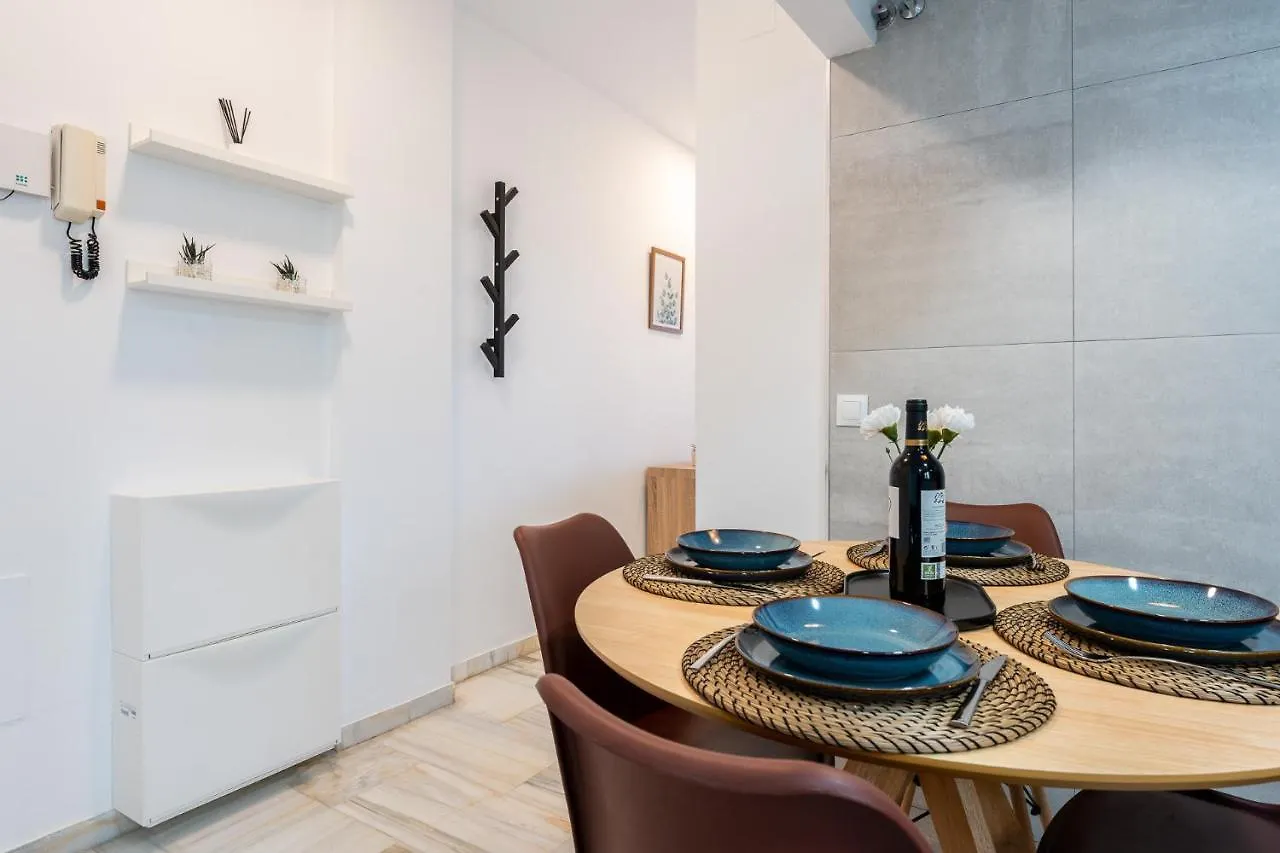 Benalmadena Beachfront Retreat Big Balcony And City Sea Views Apartment