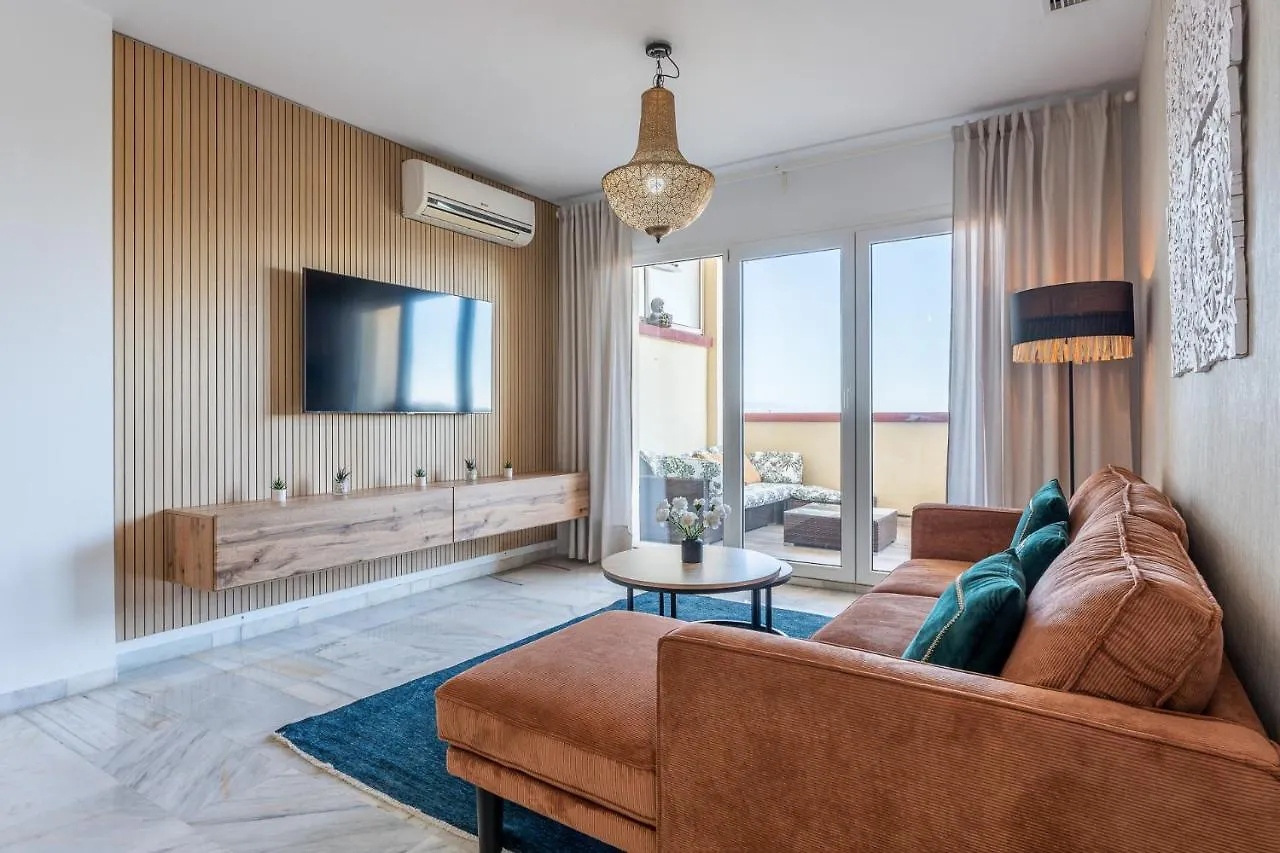 Benalmadena Beachfront Retreat Big Balcony And City Sea Views Apartment 0*,  Spain